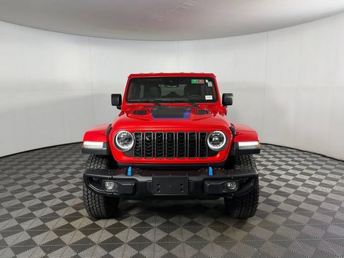 Used 2024 Jeep Wrangler Unlimited Rubicon 4xe AWD/4WD image 3