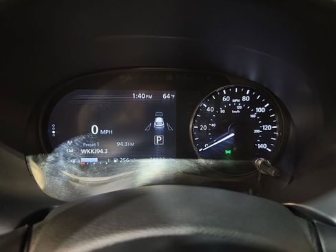 Used 2021 Nissan Kicks SV FWD image 10
