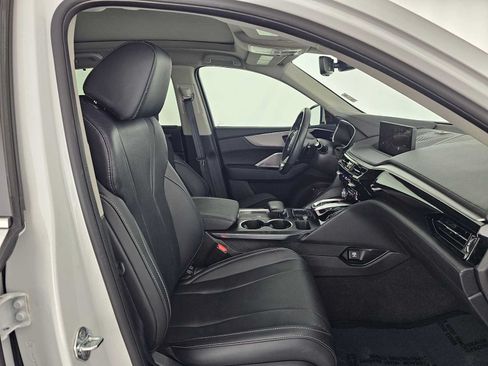 Certified 2024 Acura MDX SH-AWD w/ Technology Package image 10