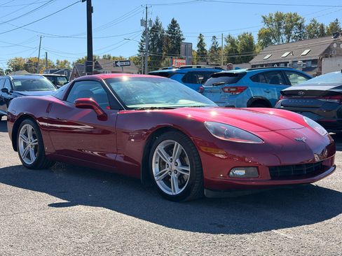 Used 2008 Chevrolet Corvette Coupe w/ Z51 Performance Package image 3