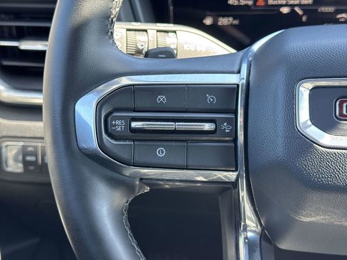 Used 2025 GMC Terrain Elevation image 18