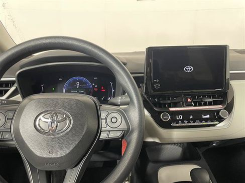New 2026 Toyota Corolla LE FWD image 15