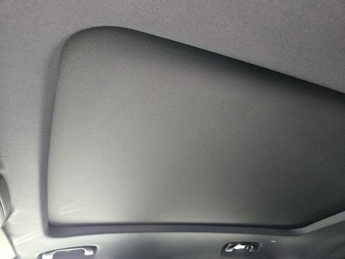Certified 2019 Chevrolet Blazer RS FWD image 25