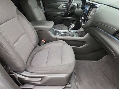 Certified 2023 Chevrolet Traverse LT image 26