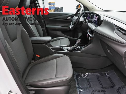 Used 2024 Buick Encore GX Preferred FWD image 23
