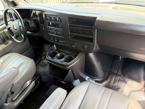 Used 2023 Chevrolet Express 2500 w/ Driver Convenience Package RWD image 21