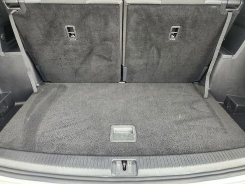 Used 2024 Volkswagen Atlas SE AWD/4WD image 27