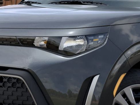 New 2025 Kia Soul LX image 10