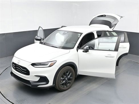 Used 2023 Honda HR-V Sport image 49