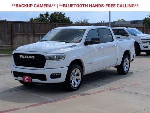 New 2026 RAM 1500 4x4 Crew Cab image 3