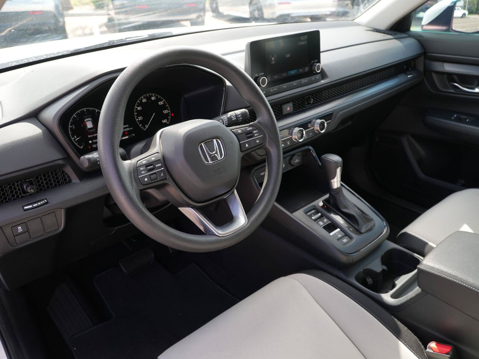 Used 2025 Honda CR-V LX image 7