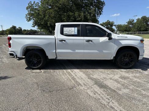 New 2025 Chevrolet Silverado 1500 Custom image 5