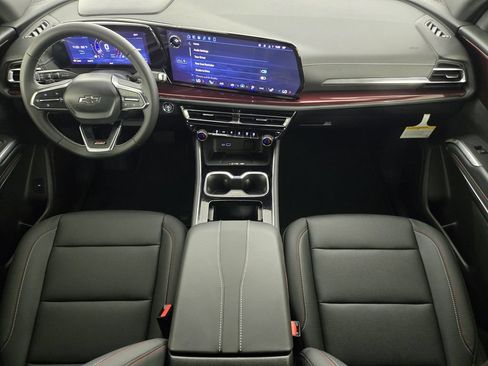 New 2026 Chevrolet Traverse Z71 w/ Driver Confidence Package AWD/4WD image 28