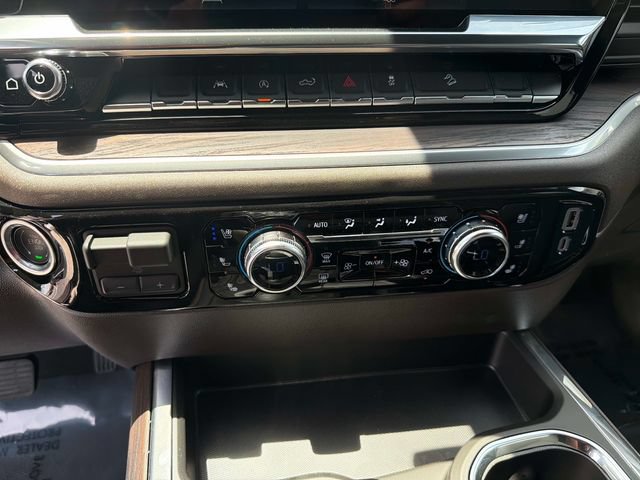 New 2026 GMC Sierra 1500 SLT w/ SLT Premium Package AWD/4WD image 25