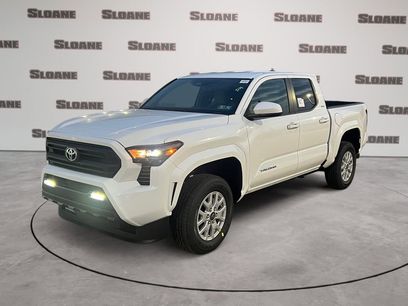 New 2025 Toyota Tacoma SR5