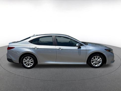 Used 2025 Toyota Camry LE FWD image 15