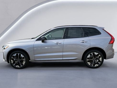 New 2026 Volvo XC60 B5 Plus w/ Protection Package Premier image 6