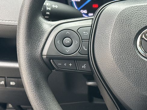 Used 2024 Toyota RAV4 LE AWD/4WD image 18