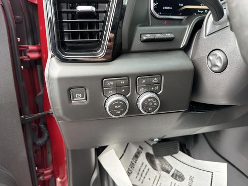 Used 2026 GMC Sierra 1500 AT4 w/ AT4 Premium Package AWD/4WD image 19