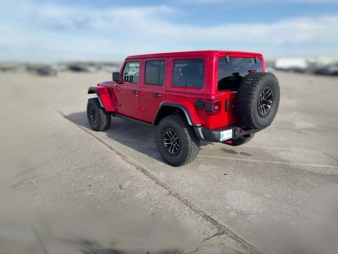 New 2026 Jeep Wrangler Unlimited Rubicon image 8