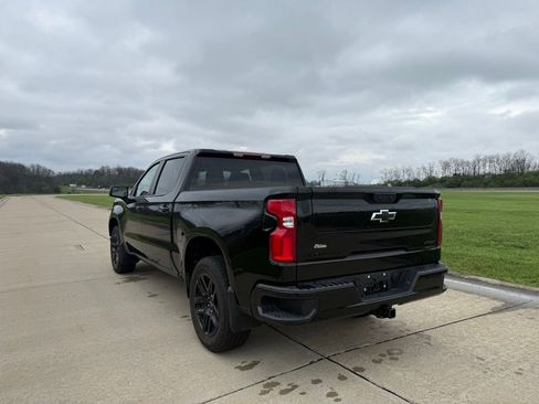 Used 2025 Chevrolet Silverado 1500 RST w/ LPO, Dark Essentials Package image 6