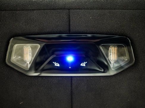 Used 2023 BMW 760i xDrive w/ Executive Package image 14