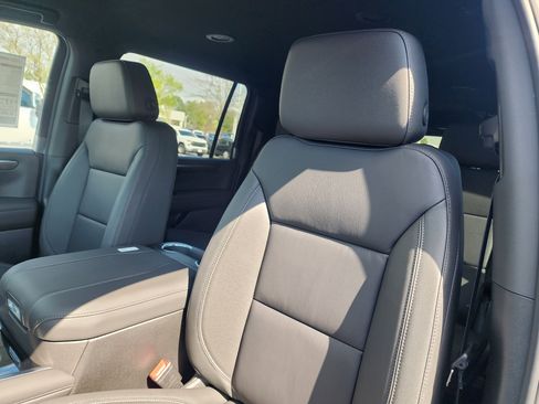 New 2026 Chevrolet Suburban LT w/ Comfort Package image 22