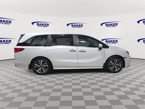 Used 2021 Honda Odyssey Touring image 4