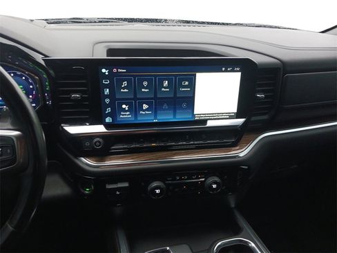 Used 2024 Chevrolet Silverado 1500 RST image 12