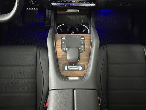New 2026 Mercedes-Benz GLS 450 4MATIC image 23