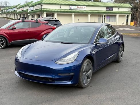 Used 2019 Tesla Model 3 Long Range RWD image 10