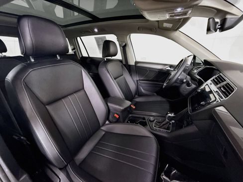 Certified 2022 Volkswagen Tiguan SE AWD/4WD image 26