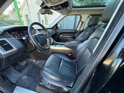 Used 2020 Land Rover Range Rover Sport HSE image 23
