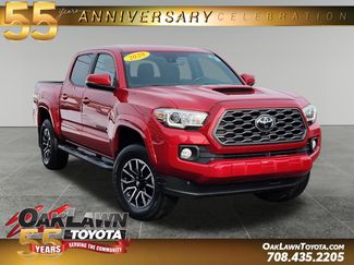 Used 2020 Toyota Tacoma TRD Sport video 1
