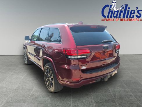 Used 2021 Jeep Grand Cherokee Laredo X AWD/4WD image 5