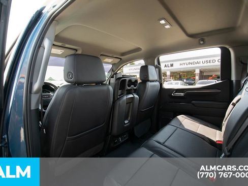 Used 2024 GMC Sierra 1500 SLT AWD/4WD image 18
