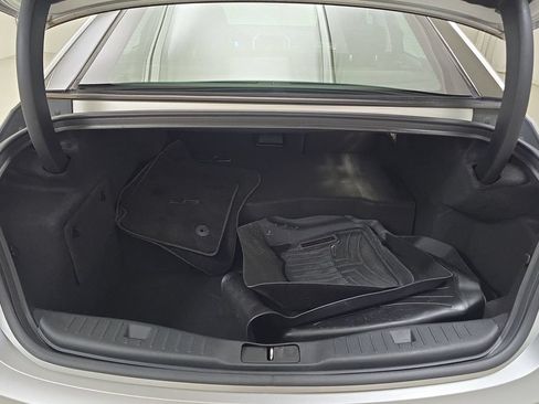 Used 2015 Lincoln MKZ Hybrid w/ Equipment Group 202A Reserve FWD image 27