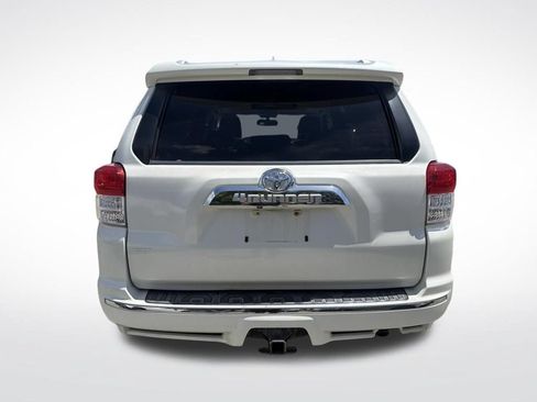 Used 2010 Toyota 4Runner Limited AWD/4WD image 6