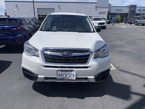 Used 2018 Subaru Forester 2.5i AWD/4WD image 1