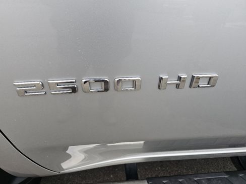 Used 2022 Chevrolet Silverado 2500 Custom w/ Gooseneck/5TH Wheel Package image 19