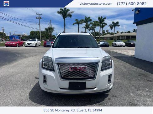 Used 2015 GMC Terrain Denali image 2