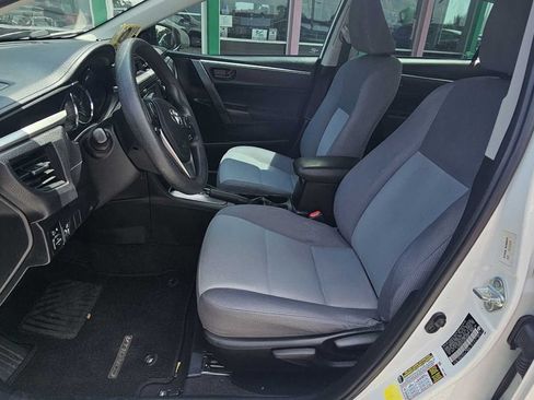 Used 2016 Toyota Corolla L FWD image 14
