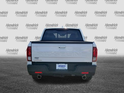 Used 2025 Honda Ridgeline RTL image 6