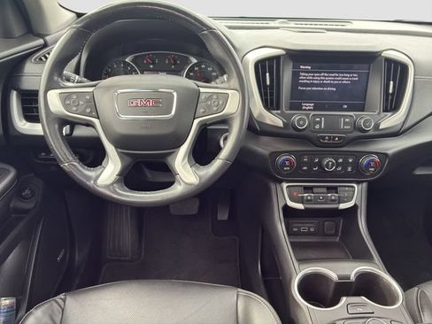 Used 2022 GMC Terrain SLT w/ Infotainment Package II FWD image 15