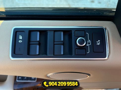 Used 2017 Land Rover Range Rover Supercharged AWD/4WD image 16