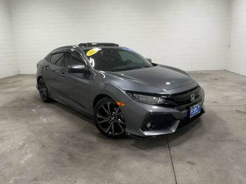 Used 2017 Honda Civic Sport Touring image 5