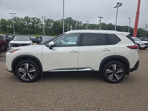 Used 2023 Nissan Rogue SL AWD/4WD image 4