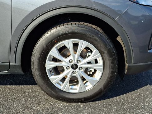 Certified 2023 Ford Escape Active w/ Tech Pack #1 AWD/4WD image 8