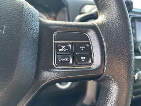 Used 2018 RAM 2500 Tradesman w/ Chrome Appearance Group image 17