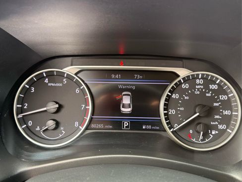 Used 2021 Nissan Sentra SV FWD image 30